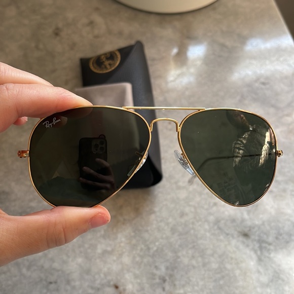 Ray-Ban Aviators - Picture 2 of 4